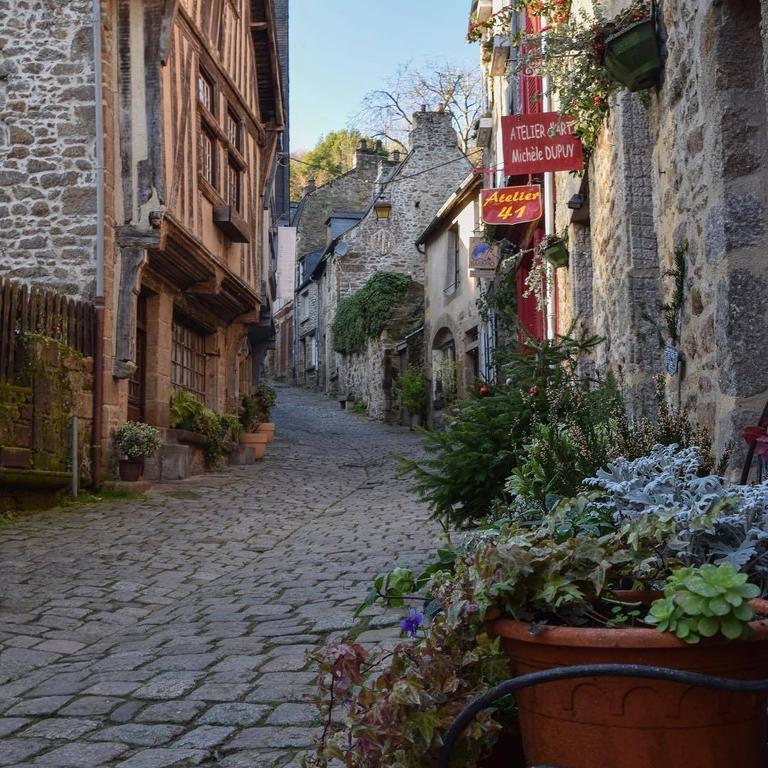 Le Domaine De L'Arche Bed & Breakfast Plouasne Exterior photo