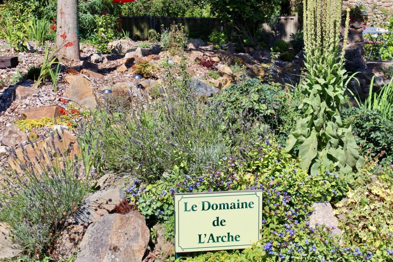 Le Domaine De L'Arche Bed & Breakfast Plouasne Exterior photo